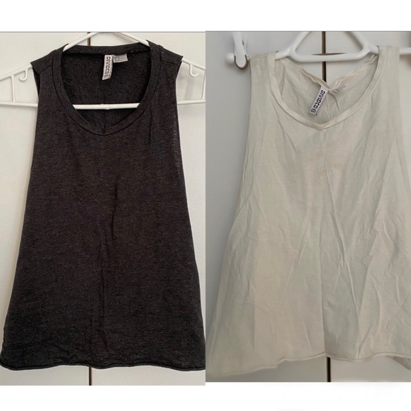 💥2 FOR 1💥 H&M Divided Tank Top Wide Cut Arm Hole in GRAY & WHITE Size M - Picture 1 of 8